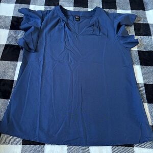 Women’s Blouse